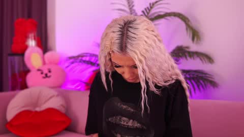 Deea  online show from 01/03/25, 03:01