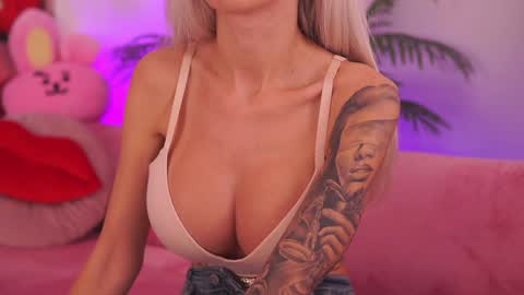 Deea  online show from 10/11/25, 07:07