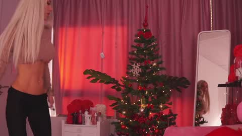 Snapshot of therealfallingangel chatting on 01/09/26, 06:27 Deea online show from 01/09/26, 06:27