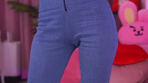 Deea  online show from 01/19/26, 04:49