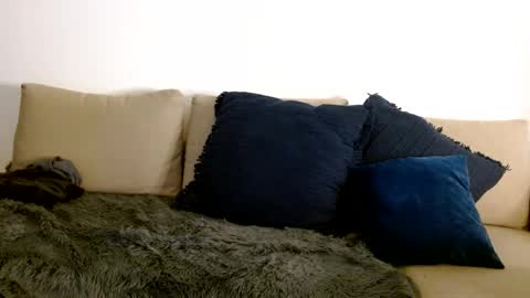 Yoshi online show from 01/26/25, 10:24