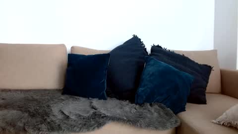 Yoshi online show from 02/18/25, 02:06