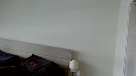 Yoshi online show from 04/02/26, 06:38