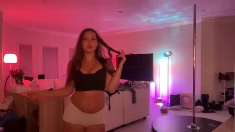 TheRealRussianKream online show from 07/17/26, 11:17