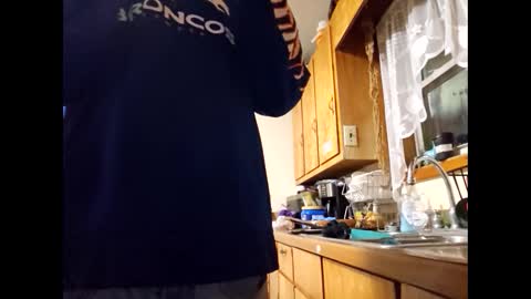 therizzler_1_of_1 online show from 01/14/25, 05:08