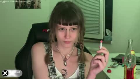 LISA                                            online show from 05/28/26, 08:06
