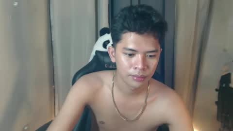 Snapshot of thesexualizer chatting on 01/20/25, 01:42 jae online show from 01/20/25, 01:42