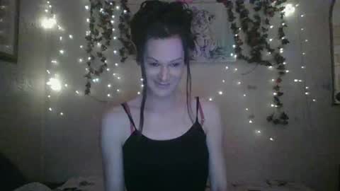 sillymillie0 online show from 12/09/24, 12:56