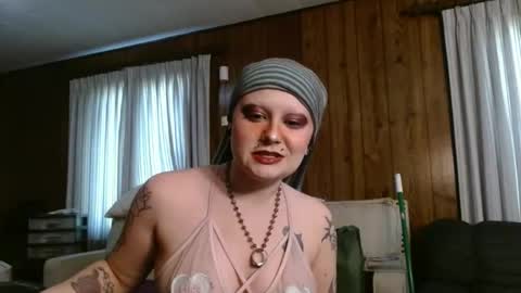 Siren of the Fae online show from 04/11/26, 08:13