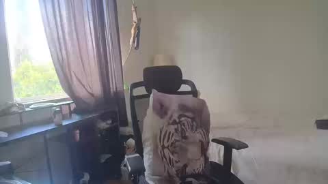 troy online show from 10/13/25, 07:03