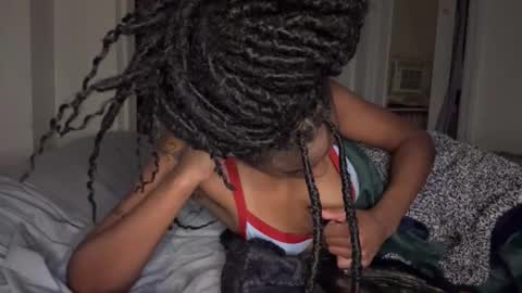 Sapphire the Vixen online show from 02/08/26, 06:28