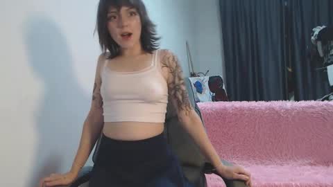 Snapshot of theysaidimcute chatting on 10/14/25, 08:42 theysaidimcute online show from 10/14/25, 08:42