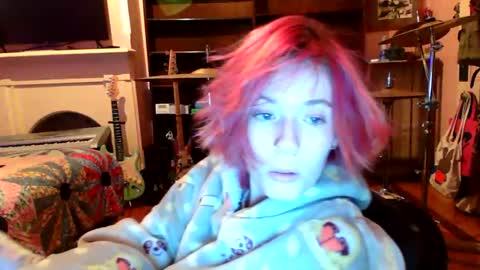 Snapshot of theysin chatting on 04/05/26, 02:47 theysin online show from 04/05/26, 02:47