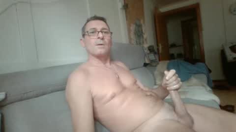 Snapshot of thhe13 chatting on 02/26/25, 08:26 thhe13 online show from 02/26/25, 08:26