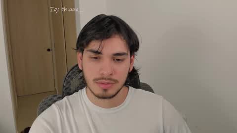 thiaan__ online show from 01/31/26, 09:46