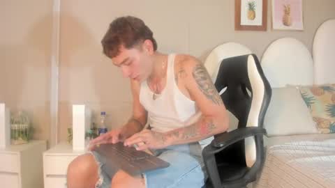 Thiago  online show from 03/24/26, 08:14