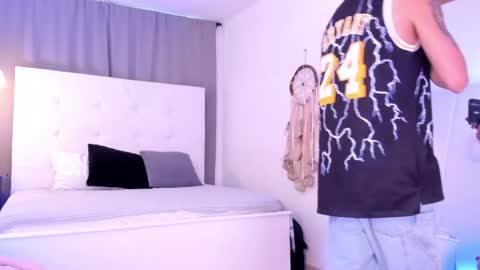 Thiago  online show from 04/01/26, 12:17