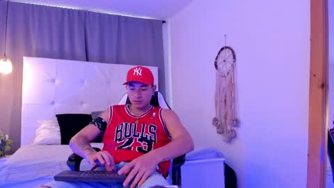 Thiago  online show from 04/08/26, 12:27