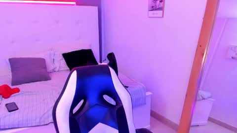 Thiago  online show from 04/11/26, 12:09