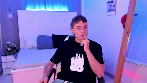 Thiago  online show from 04/16/26, 12:28