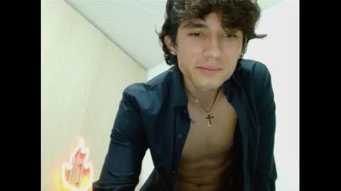 Snapshot of thiago_deseo69 chatting on 09/10/25, 10:54 thiago_deseo69 online show from 09/10/25, 10:54