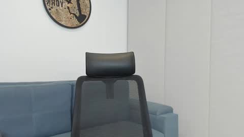 thiago_driussi online show from 12/28/24, 04:08