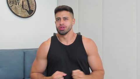 thiago_driussi online show from 01/07/25, 11:24