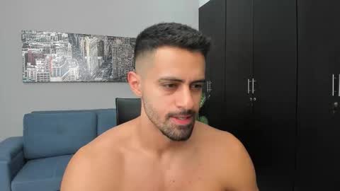 thiago_driussi online show from 10/13/25, 10:32