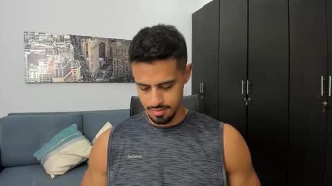 thiago_driussi online show from 01/10/26, 03:41