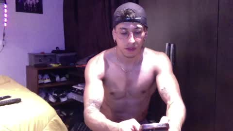 Snapshot of thiago_happy chatting on 02/26/25, 02:59 thiago_happy online show from 02/26/25, 02:59