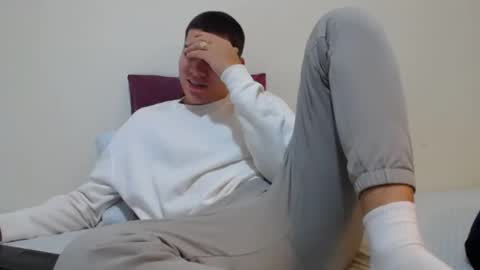 Snapshot of thiago_hot_boy chatting on 01/04/25, 10:45 Thiago independent model online show from 01/04/25, 10:45