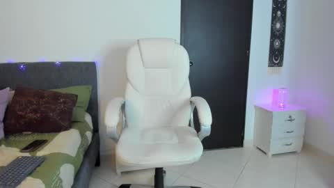 Snapshot of thiago_james69 chatting on 02/03/26, 06:22 Manuel online show from 02/03/26, 06:22