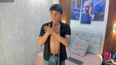 thiago online show from 12/22/25, 08:39