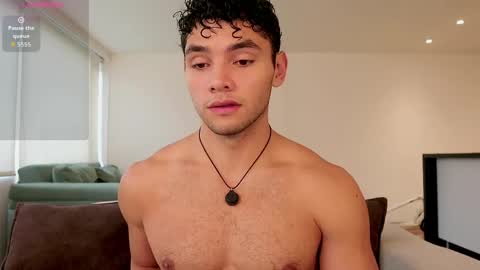 Just Thiago  online show from 05/03/26, 05:19