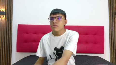 thiago_m17 online show from 05/13/26, 11:40