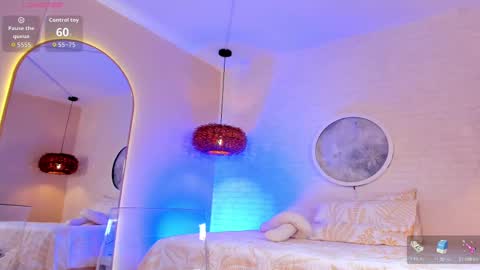 Snapshot of thiago_mercer chatting on 11/18/25, 11:25 Thiago online show from 11/18/25, 11:25