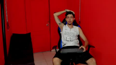 Thiago online show from 04/15/26, 07:43