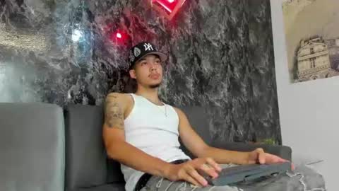 Snapshot of thiago_preston chatting on 07/14/26, 07:41 Thiago online show from 07/14/26, 07:41
