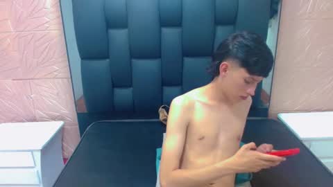 thiago_twink38 online show from 12/18/25, 07:25
