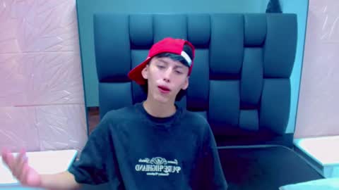 thiago_twink38 online show from 01/14/26, 05:24