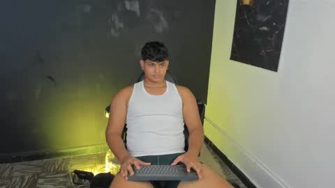 thiago_vibes212 online show from 02/16/26, 10:28