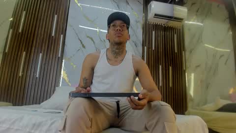 ThiagoBerry online show from 01/15/26, 11:04