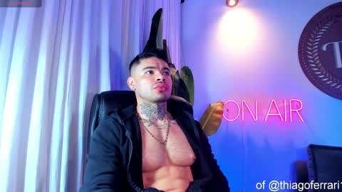 Snapshot of thiagoferrari1 chatting on 10/03/25, 02:30 thiago online show from 10/03/25, 02:30