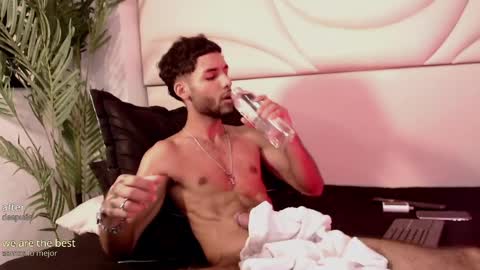 ThiagoFerreti online show from 04/10/26, 03:56