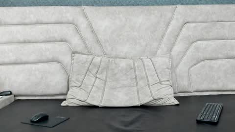 Thiago   online show from 01/10/25, 07:21