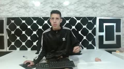 Thiago   online show from 02/15/25, 09:26