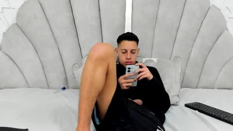 Thiago   online show from 03/06/26, 03:36