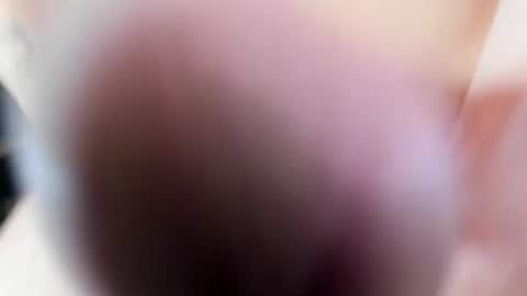 Snapshot of thiagos19 chatting on 06/29/26, 10:15 Thiago online show from 06/29/26, 10:15