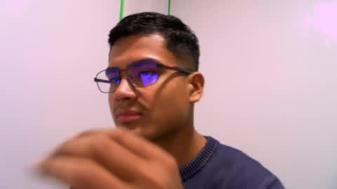 thiagovega_ online show from 04/28/26, 04:06