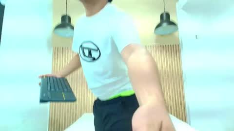 Thiam online show from 04/02/26, 07:22